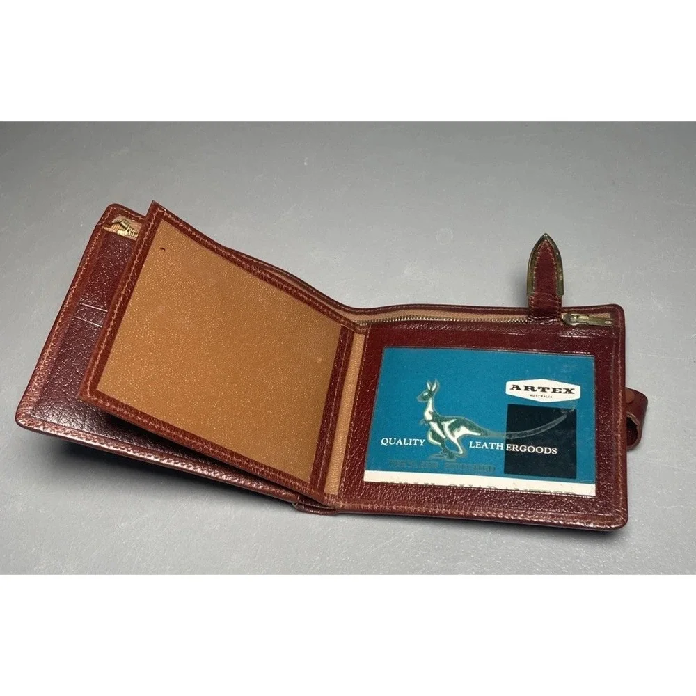 Vintage Men's Artex Australia Leather Bifold Wallet